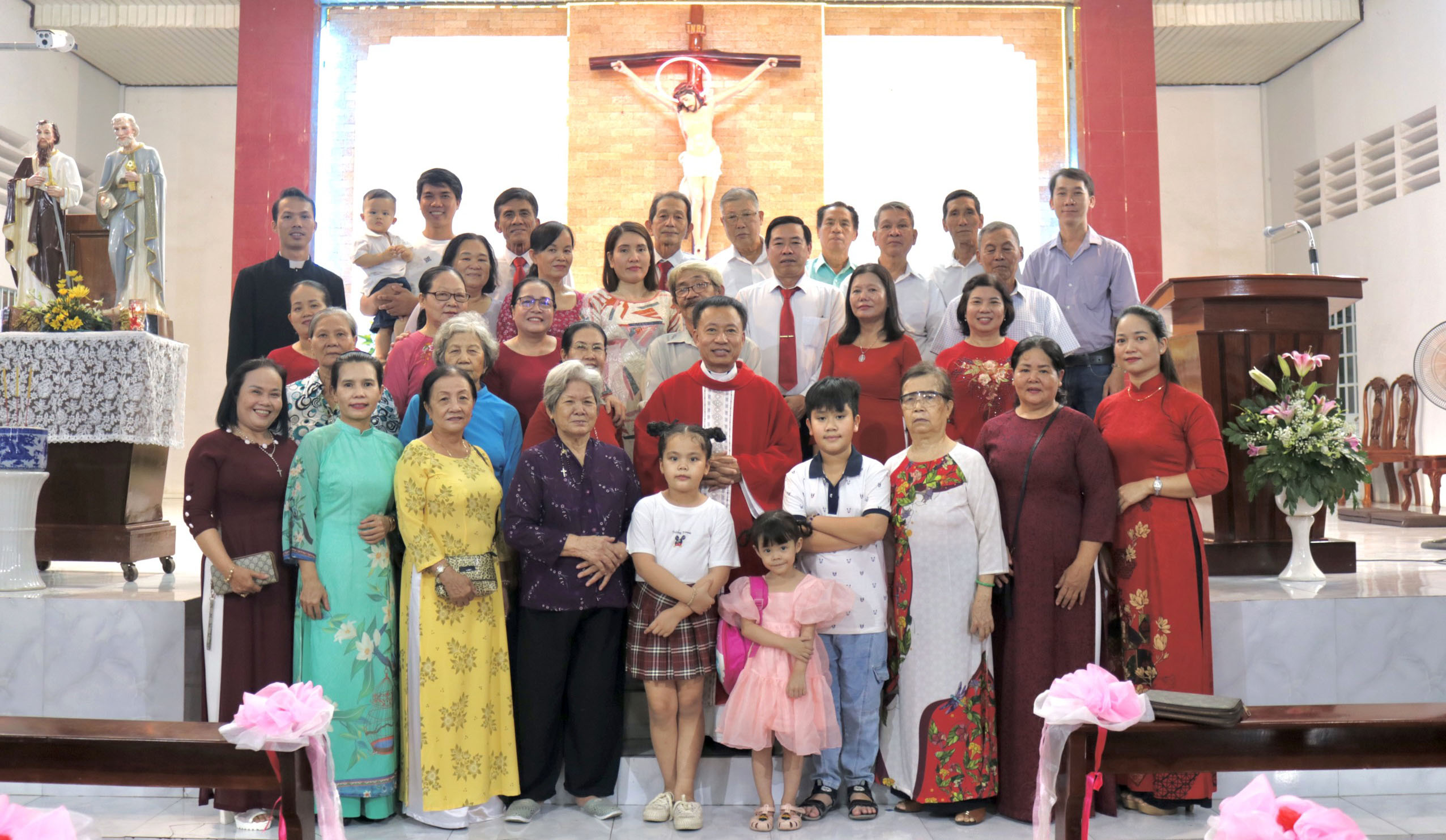 Phêrô & Phaolô: Hai người tiên phong, hai sao sáng đi đôi